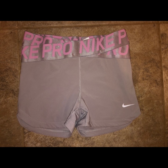nike pro intertwist shorts